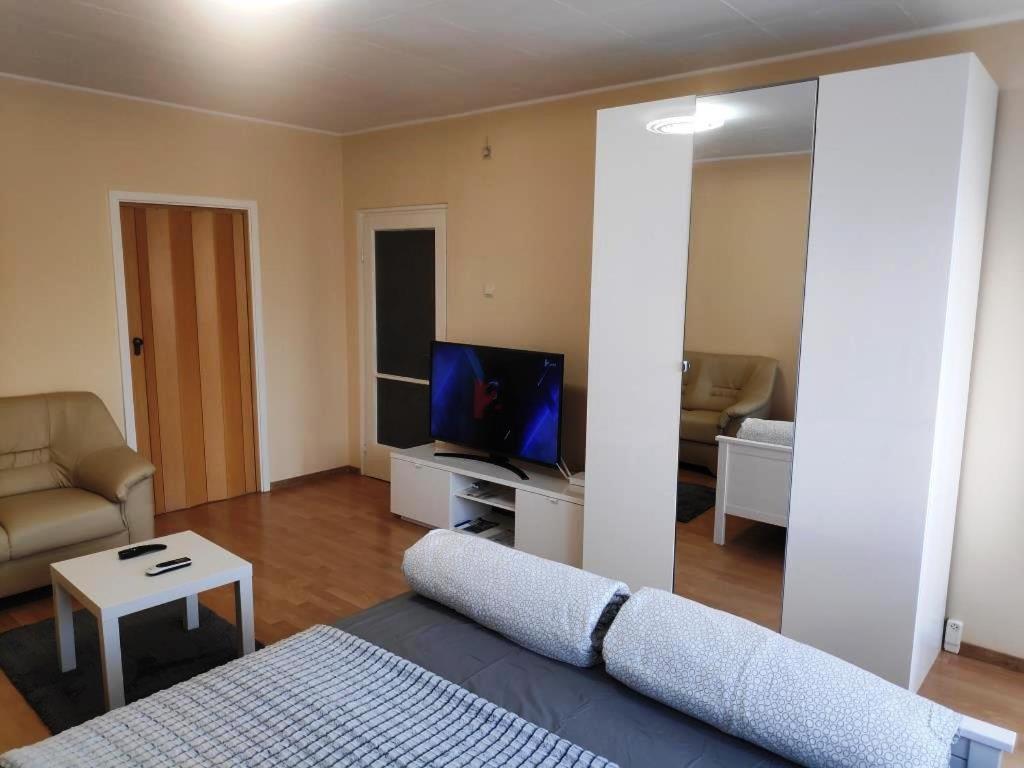 Koelcsey Apartman Szekszárd Exterior foto