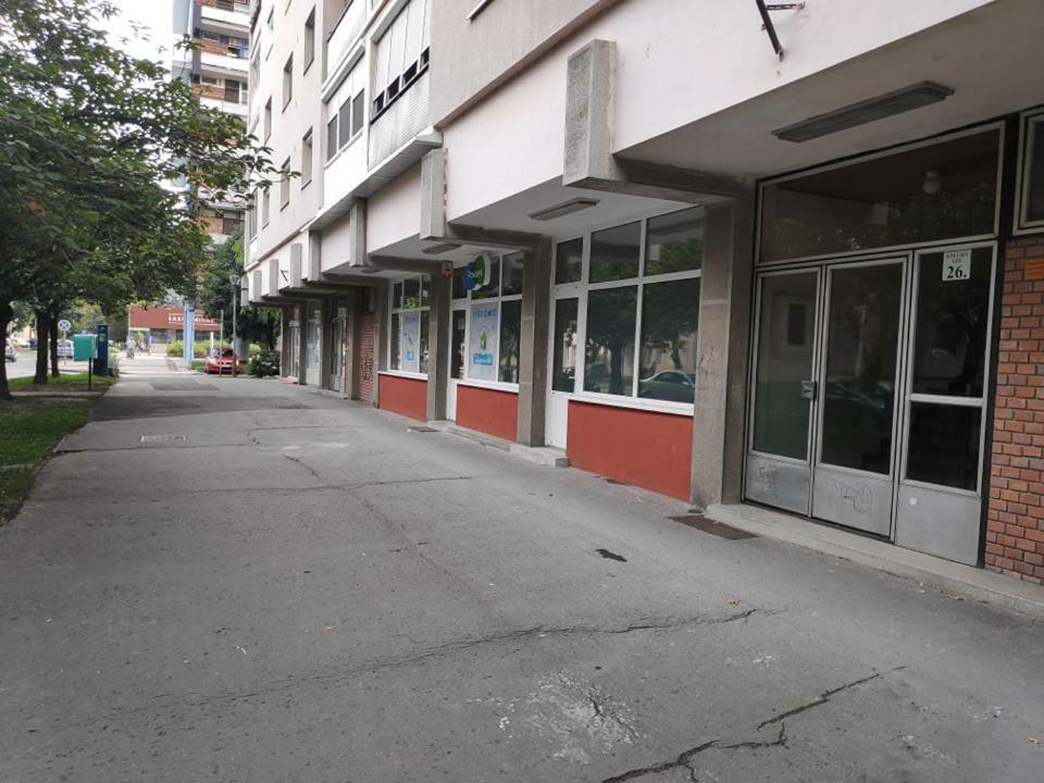 Koelcsey Apartman Szekszárd Exterior foto